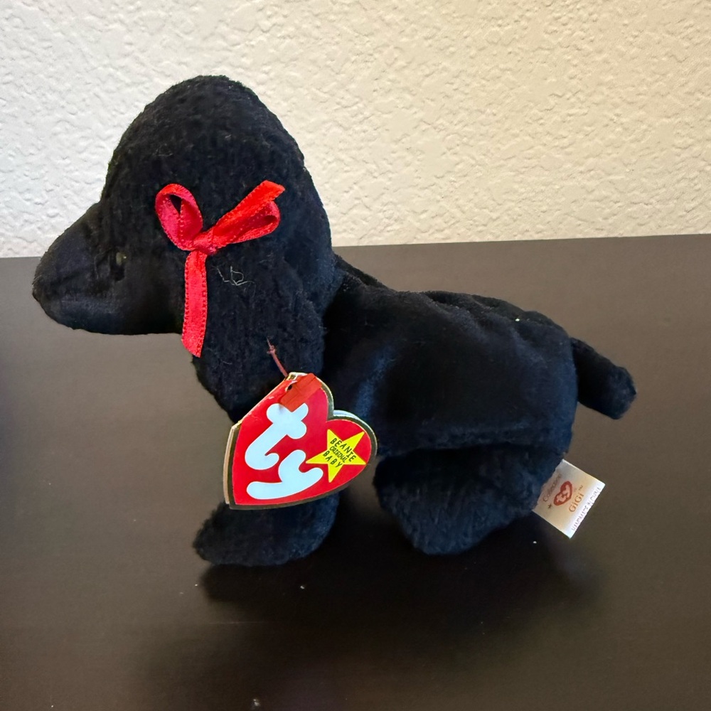 Ty Beanie Baby - Gigi the Poodle